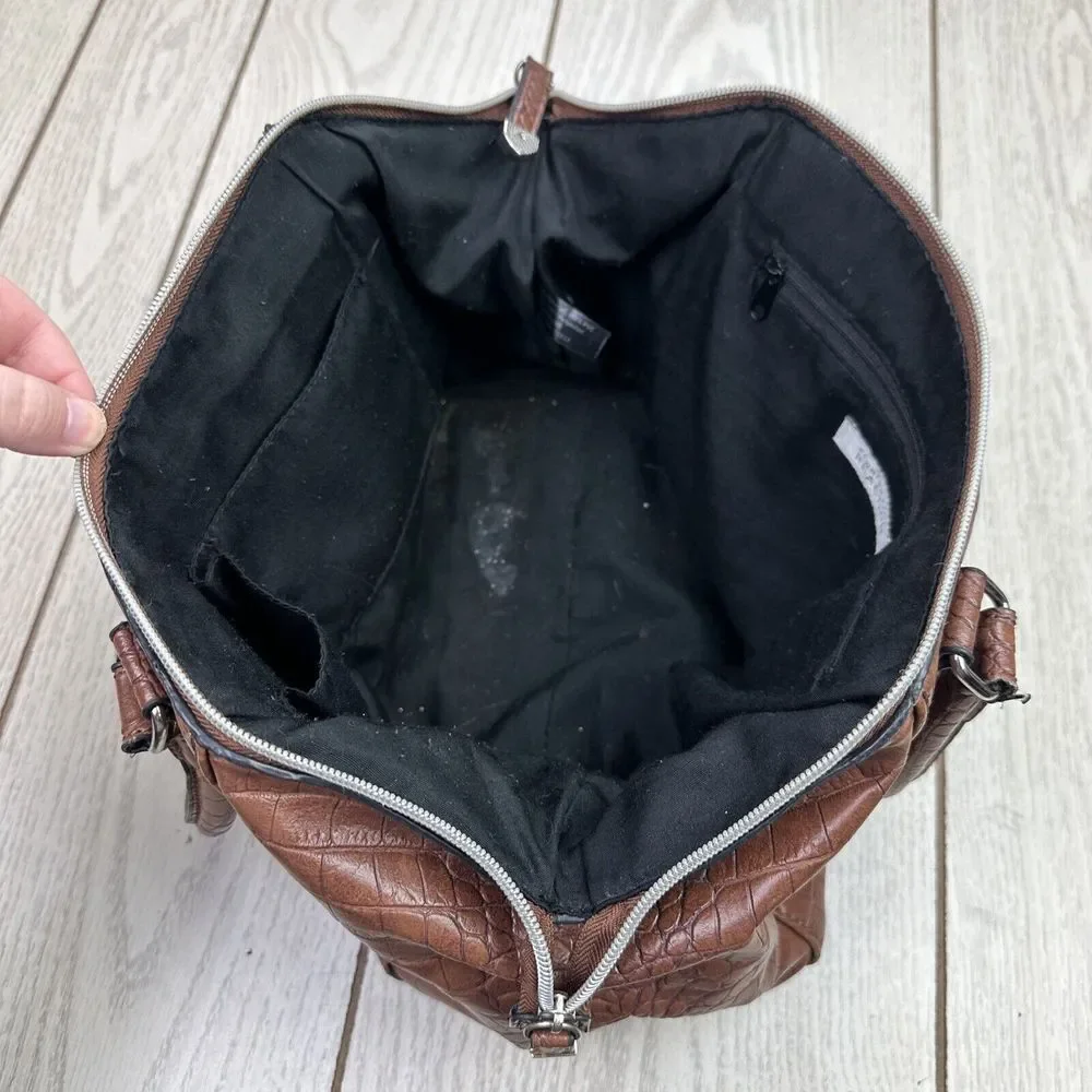 Kenneth Cole Reaction‎ Crocodile Dome Satchel Purse Bag Brown